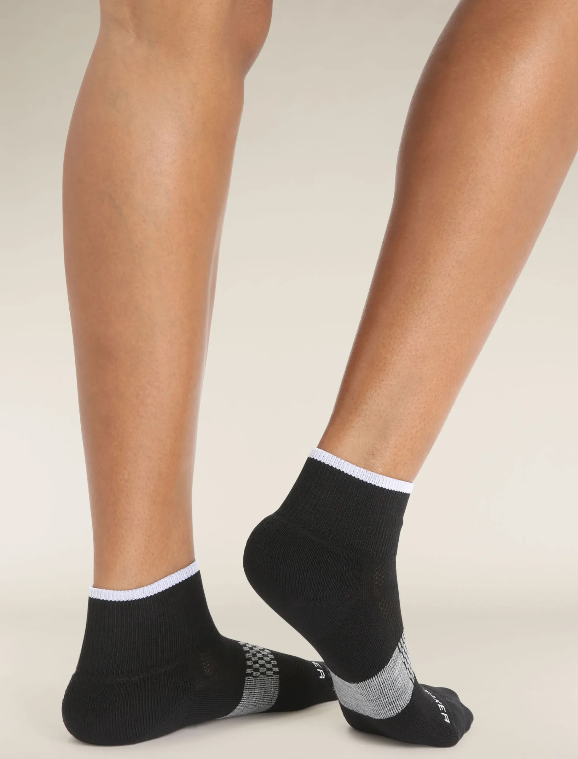 Shop Icebreaker Merino Multisport Light Socken Minidamen Black/Snow